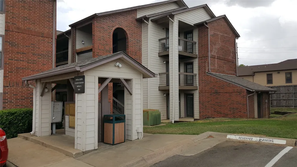 218 Texas Boulevard Denton, TX 76201