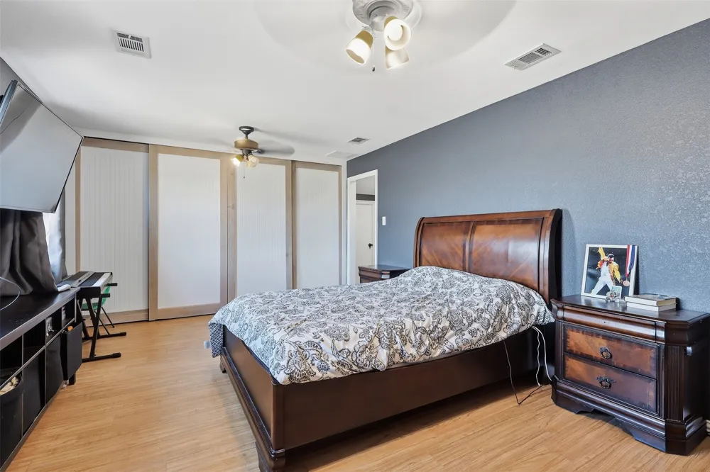 397 Rs County Road 4452 Point, TX 75472