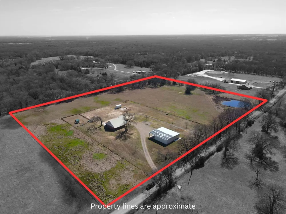 397 Rs County Road 4452 Point, TX 75472