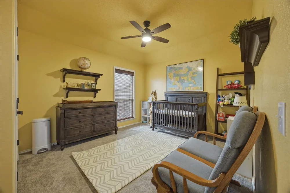 322 Sweet Leaf Lane Lake Dallas, TX 75065