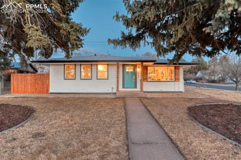 404 Front Street