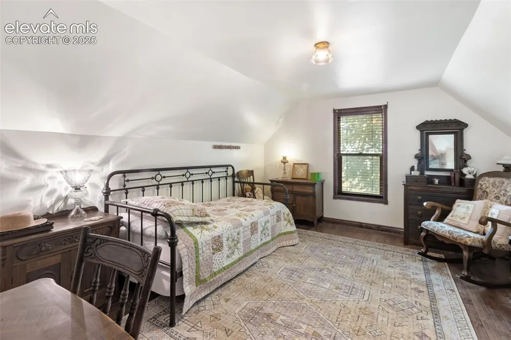 211 Spicer Avenue Victor, CO 80860