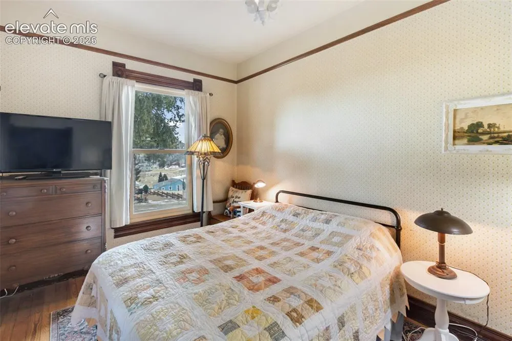 211 Spicer Avenue Victor, CO 80860