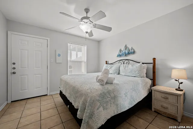 649 Anchor Port Aransas, TX 78373