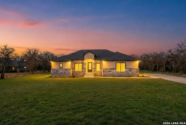 201 Sendera Crossing La Vernia, TX 78121