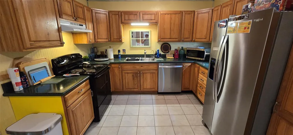 17018 Water Oak Drive Channelview, TX 77530