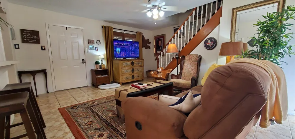 17018 Water Oak Drive Channelview, TX 77530