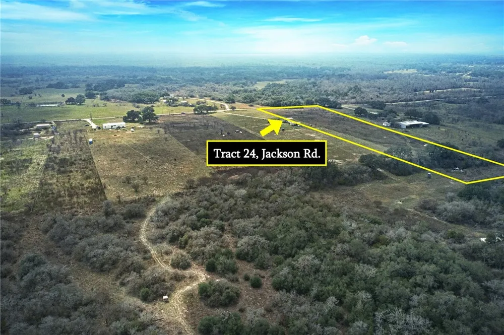 24 Jackson Road Refugio, TX 78377