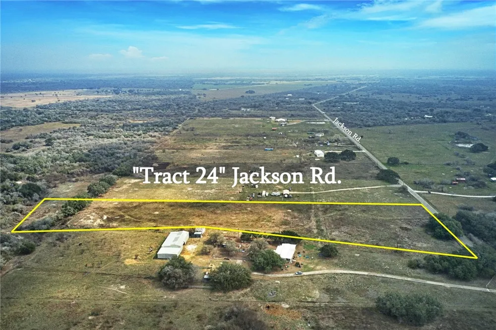 24 Jackson Road Refugio, TX 78377