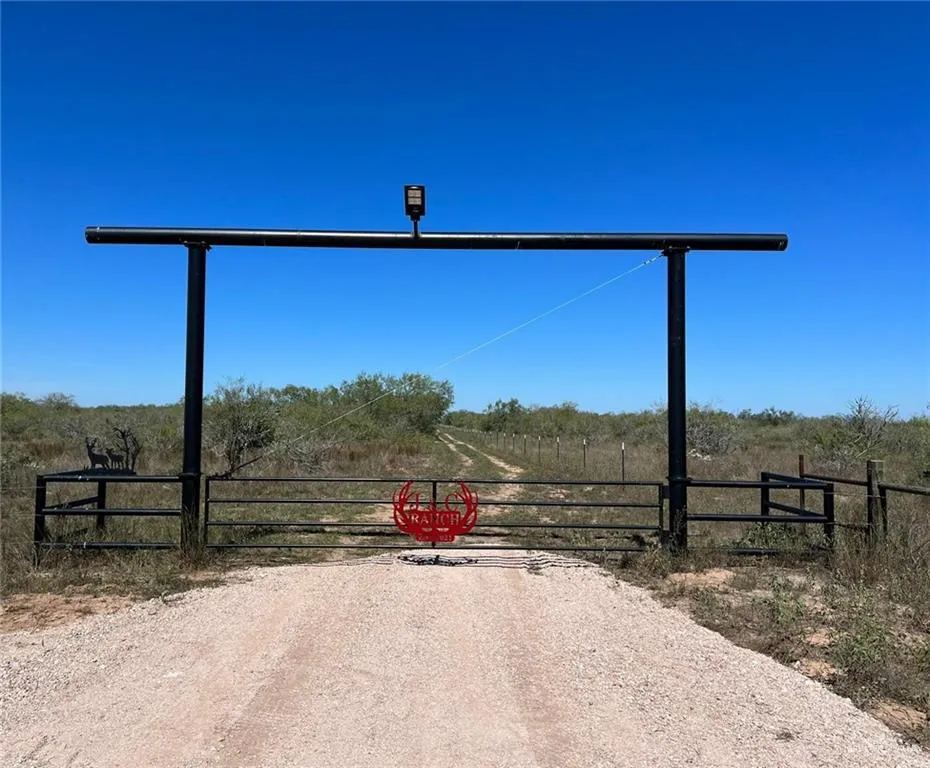 0 Private Road Encino, TX 78353