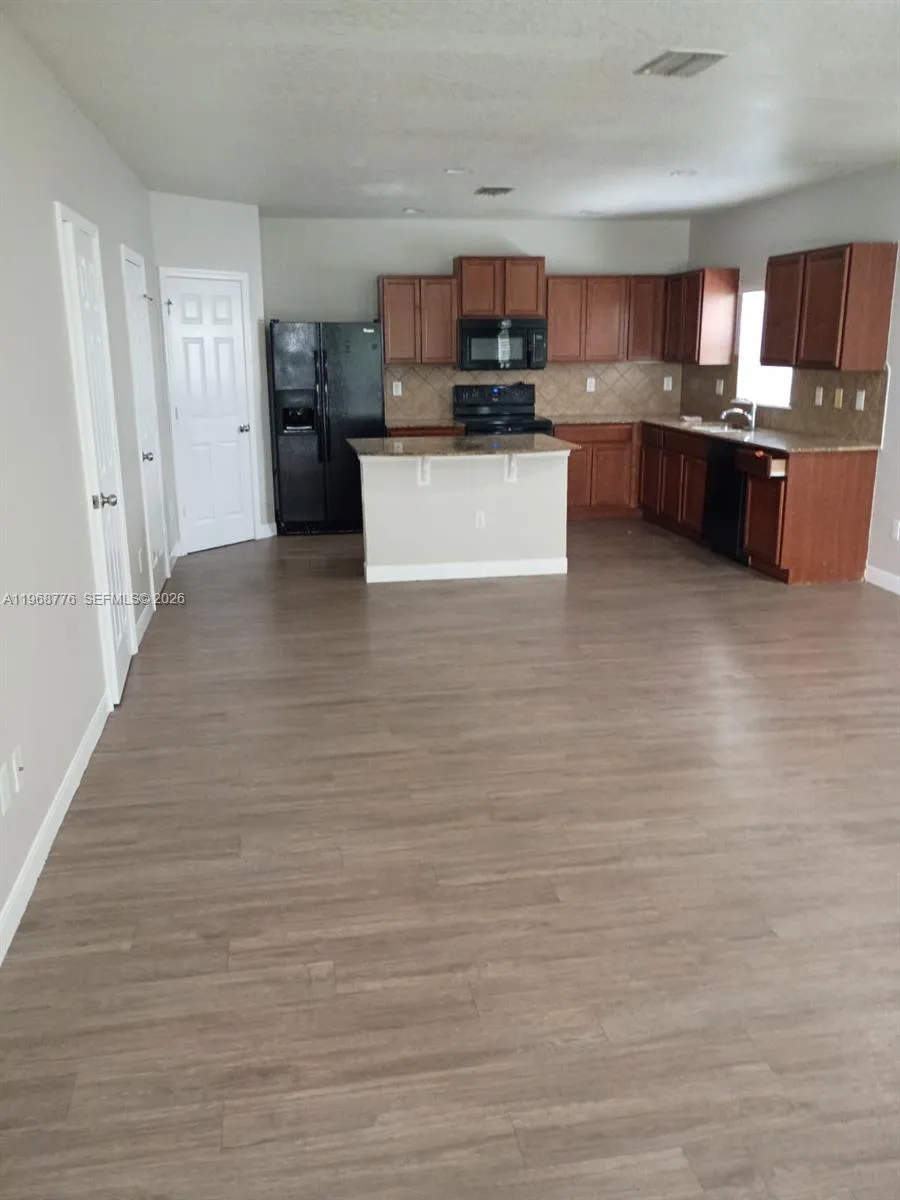 4717 Chatterton Way Riverview, FL 33578