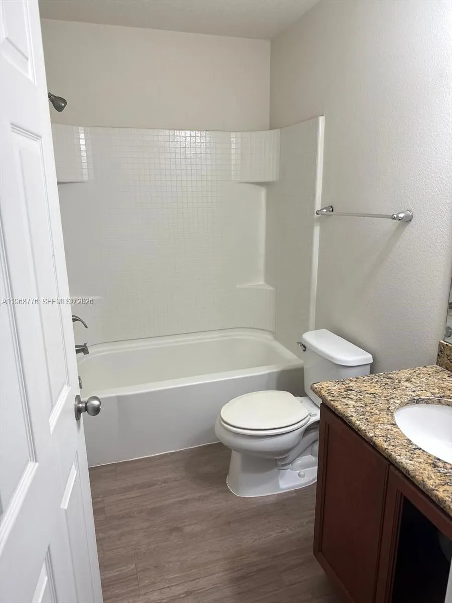4717 Chatterton Way Riverview, FL 33578