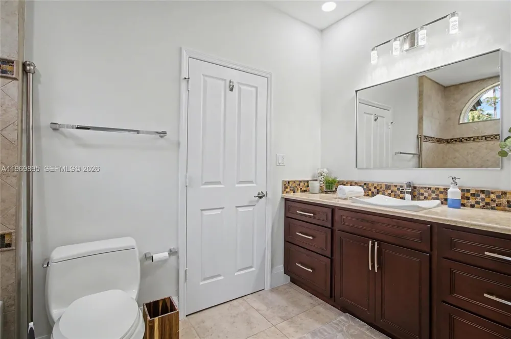 5186 Tallowood Way Naples, FL 34116