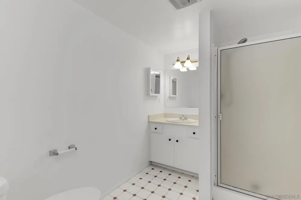 625 S Fig Street #10 Escondido, CA 92025
