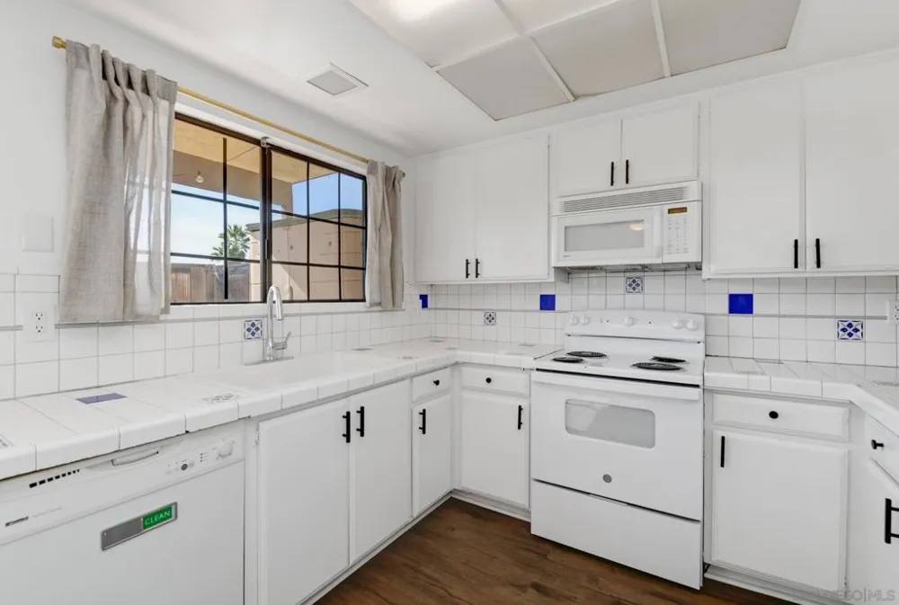 625 S Fig Street #10 Escondido, CA 92025