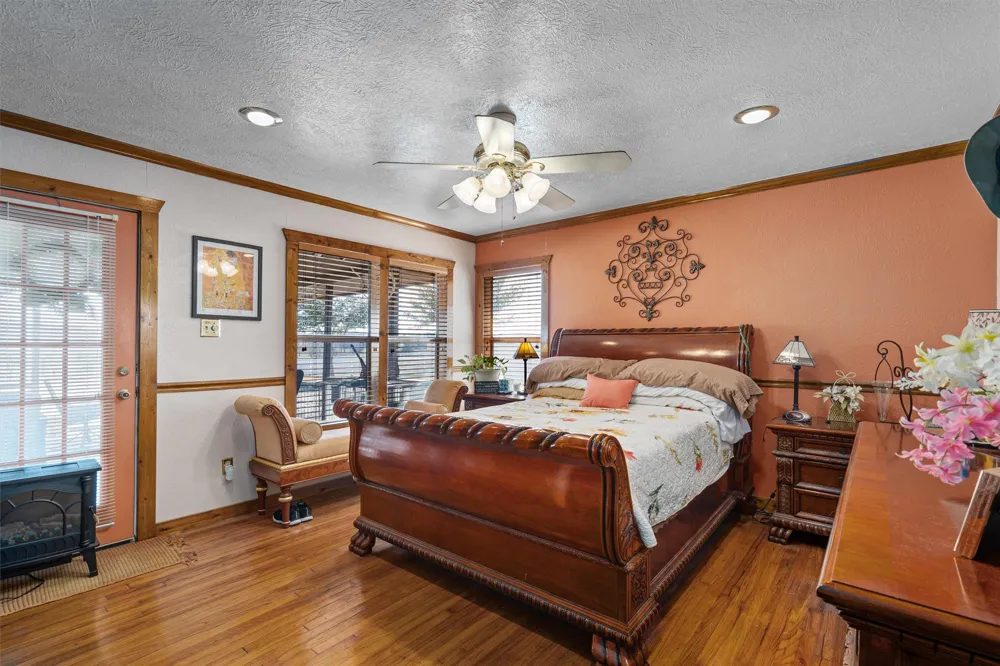 5300 County Road 424 Taylor, TX 76574