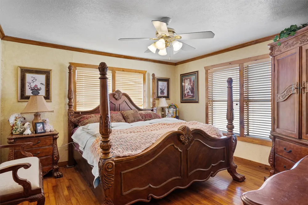 5300 County Road 424 Taylor, TX 76574