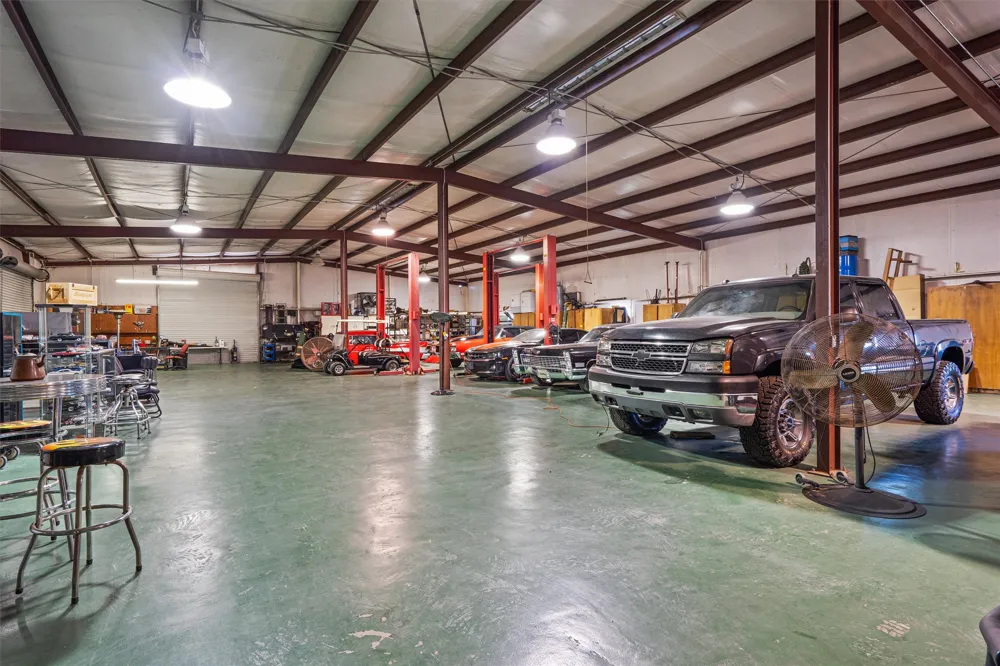 5300 County Road 424 Taylor, TX 76574