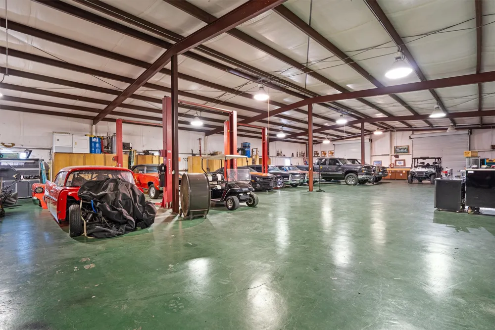 5300 County Road 424 Taylor, TX 76574
