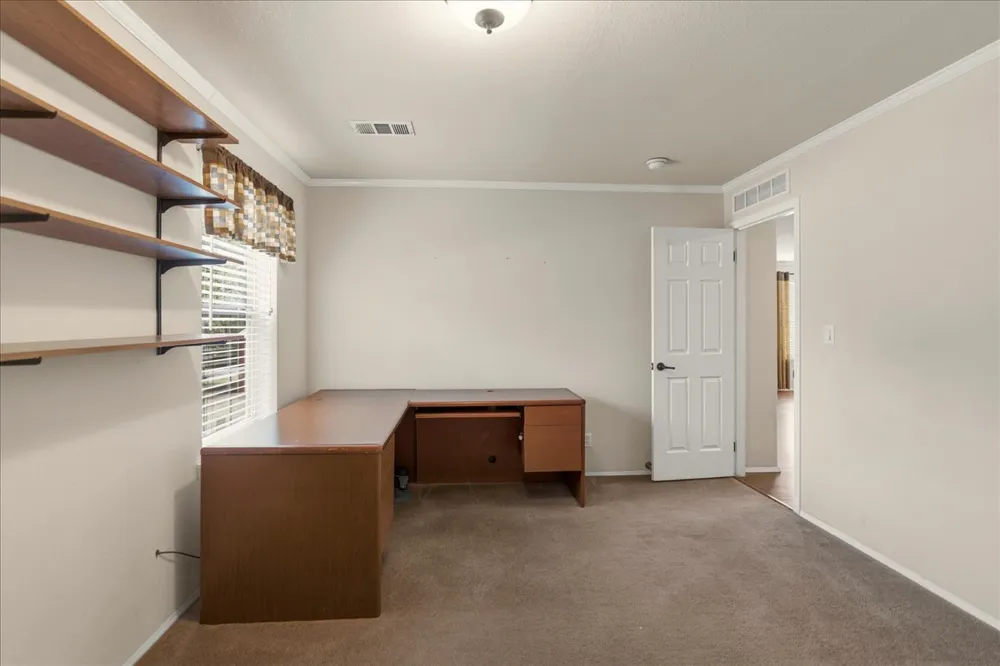 185 Trails End Road Driftwood, TX 78620