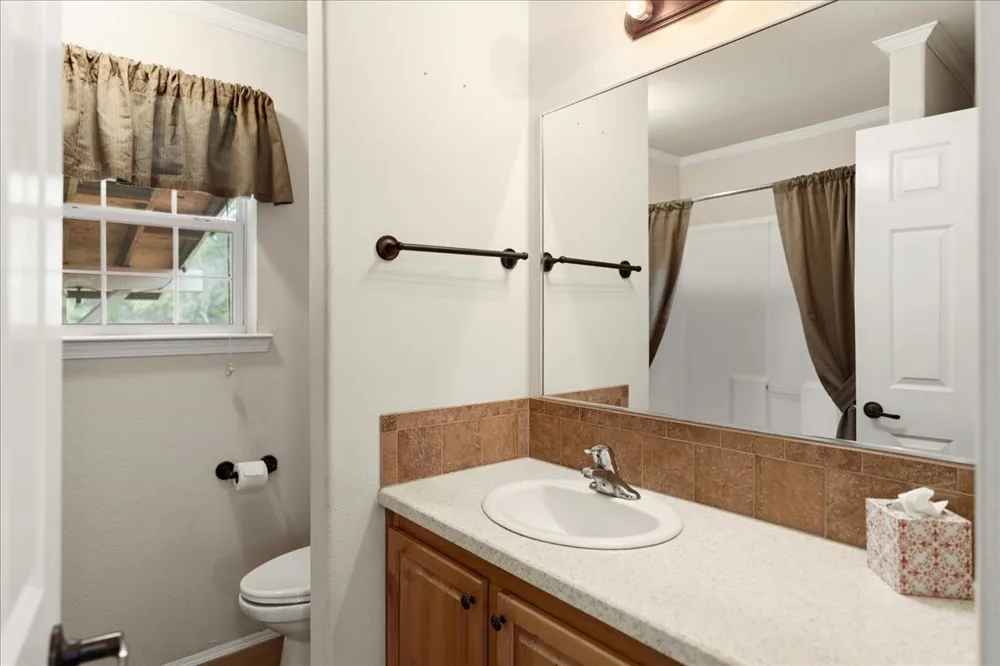185 Trails End Road Driftwood, TX 78620