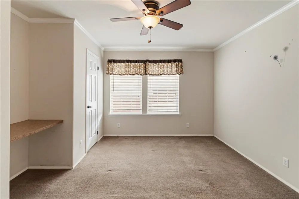 185 Trails End Road Driftwood, TX 78620