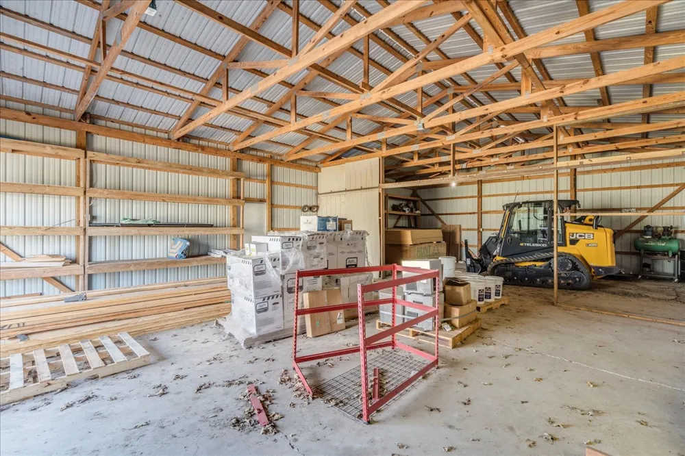 158 Shady Oaks Drive Dale, TX 78616