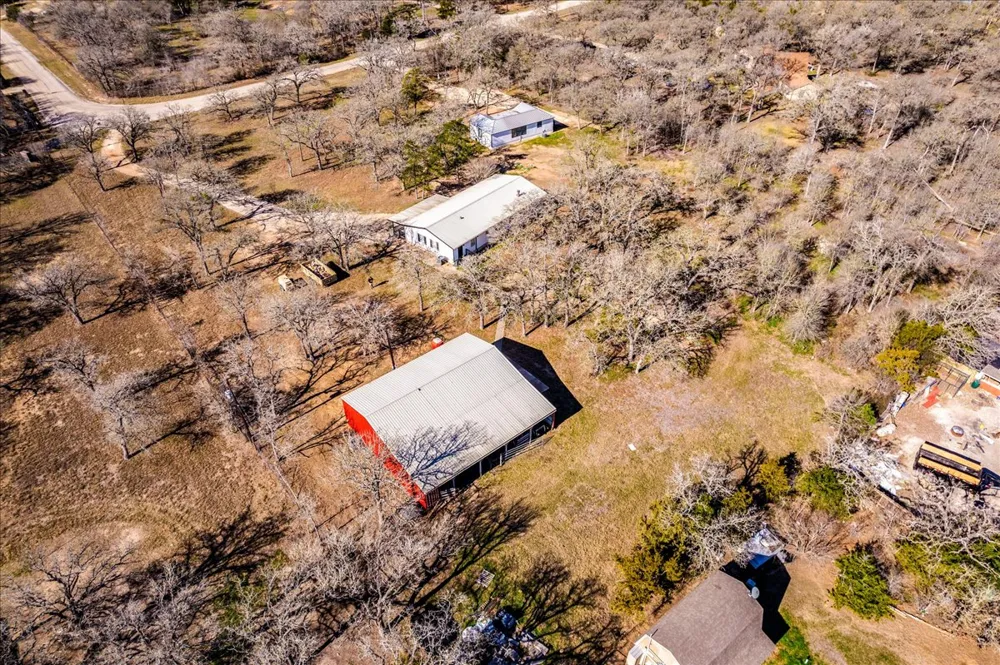 158 Shady Oaks Drive Dale, TX 78616