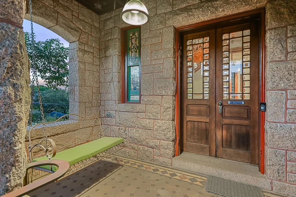 400 Academy Drive Austin, TX 78704