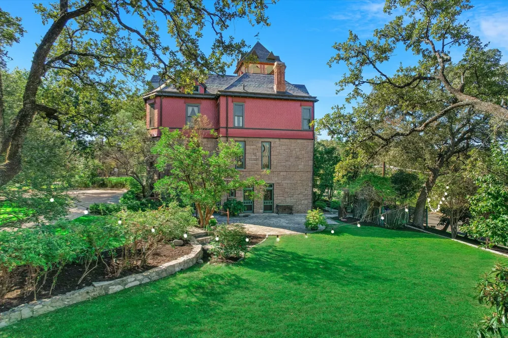 400 Academy Drive Austin, TX 78704