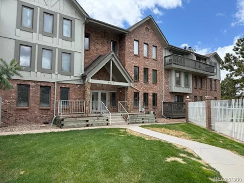 6475 S Dayton Street #102