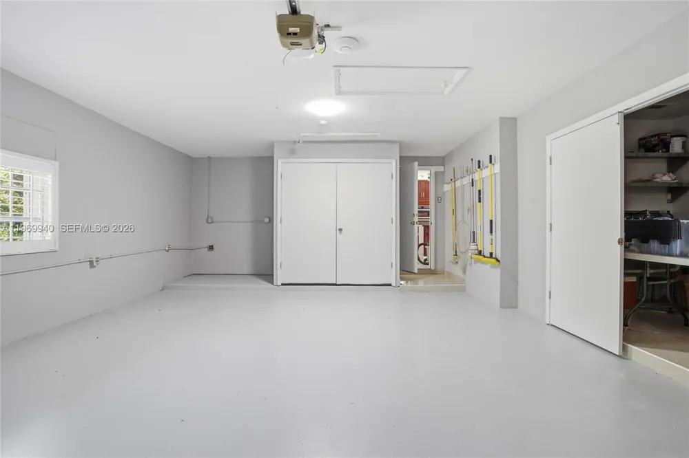 14721 SW 67th Ave Coral Gables, FL 33158