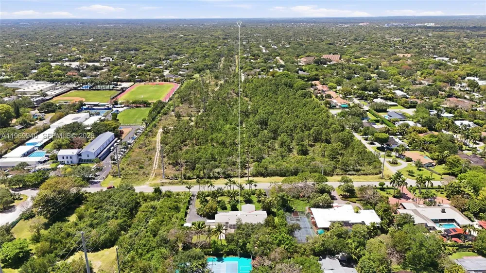 14721 SW 67th Ave Coral Gables, FL 33158