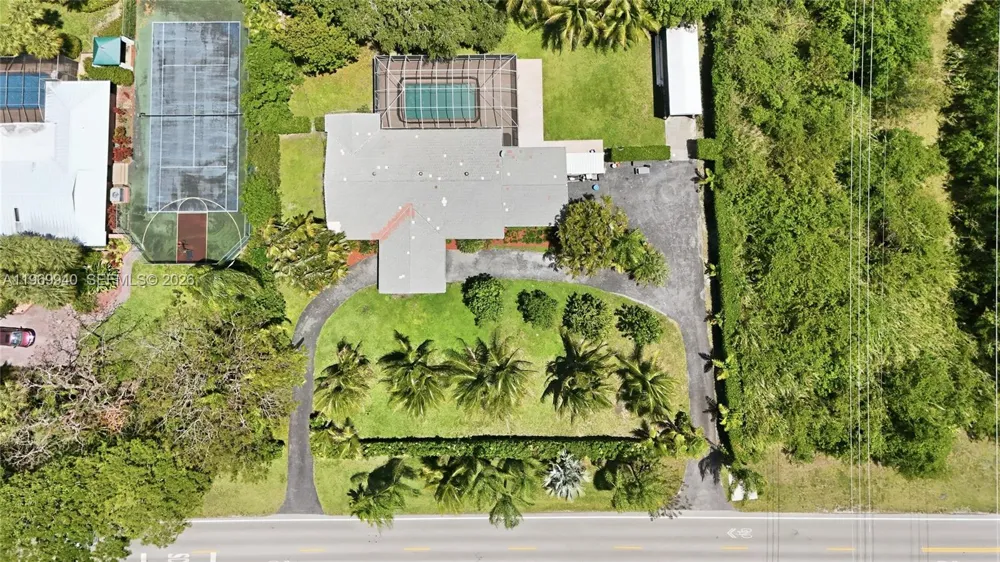 14721 SW 67th Ave Coral Gables, FL 33158