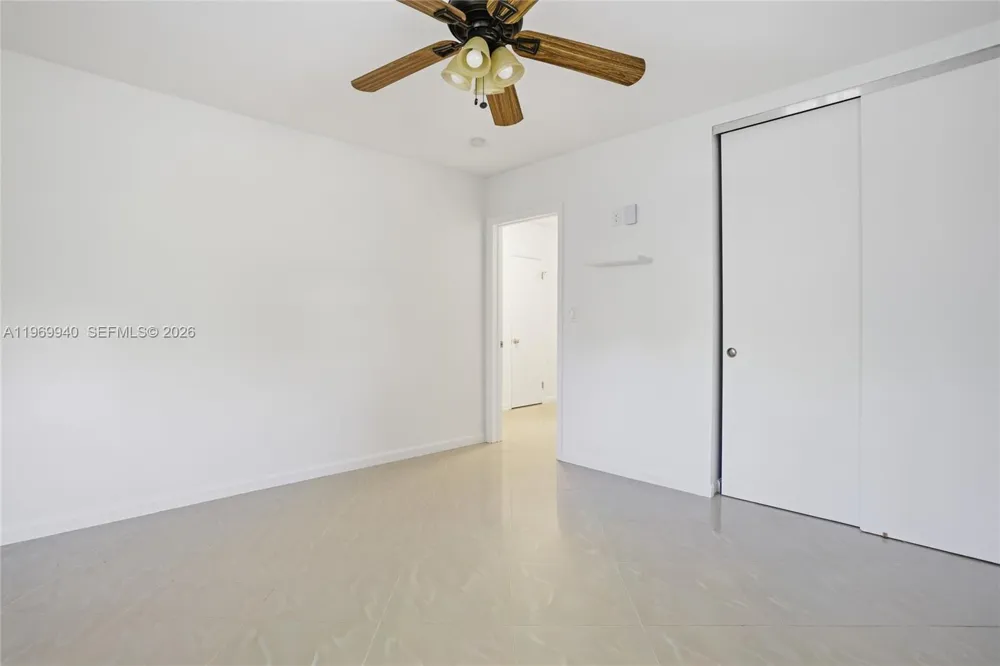 14721 SW 67th Ave Coral Gables, FL 33158