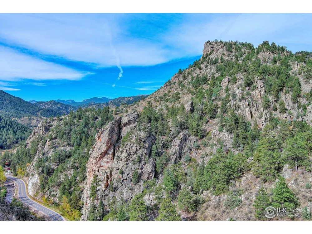 10697 County Road 43 Drake, CO 80515