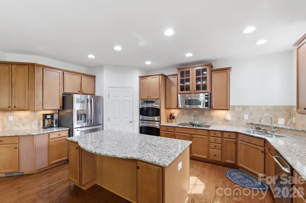 8480 Penton Place Harrisburg, NC 28075