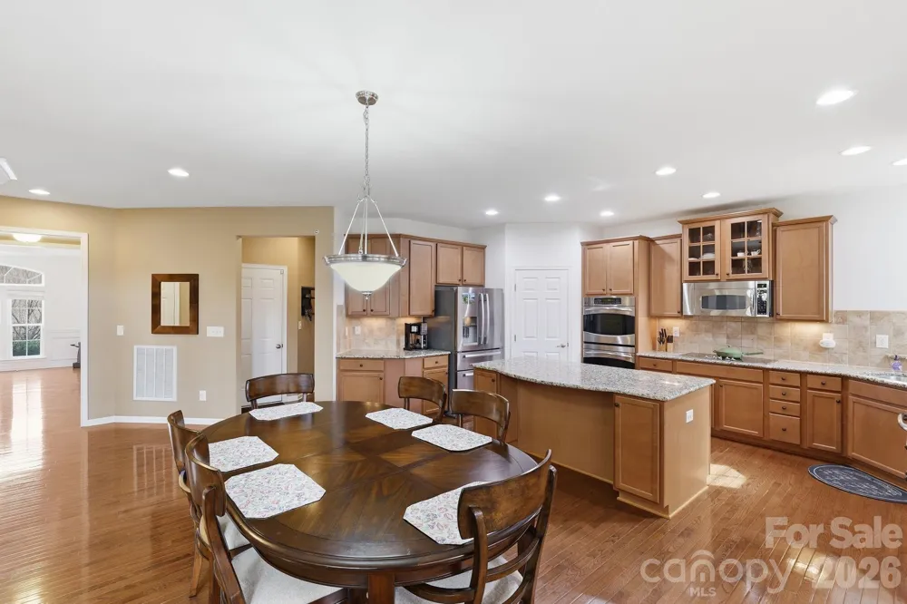 8480 Penton Place Harrisburg, NC 28075