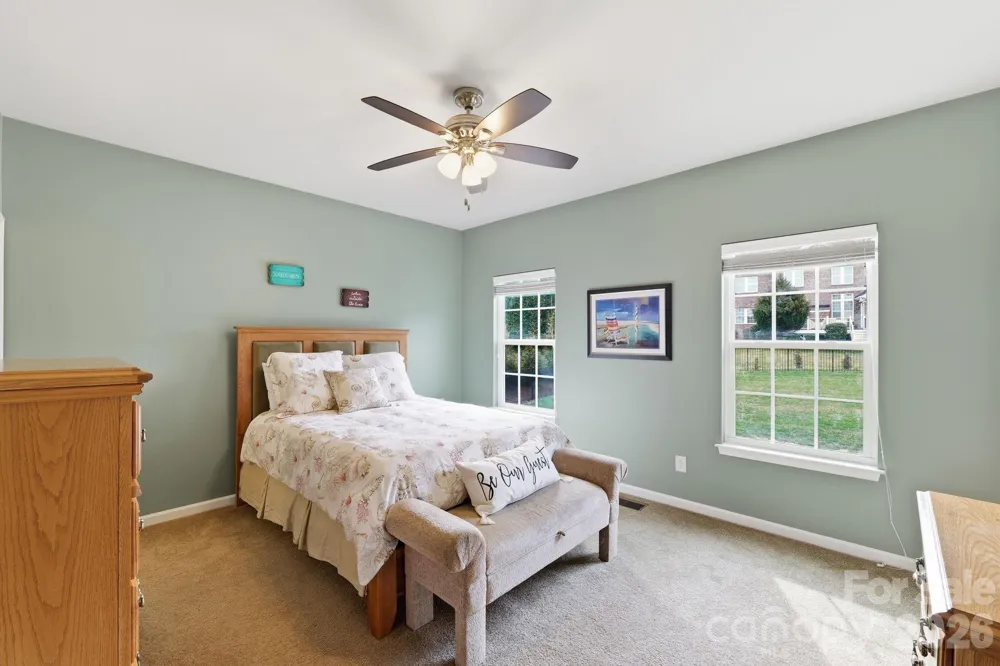 8480 Penton Place Harrisburg, NC 28075