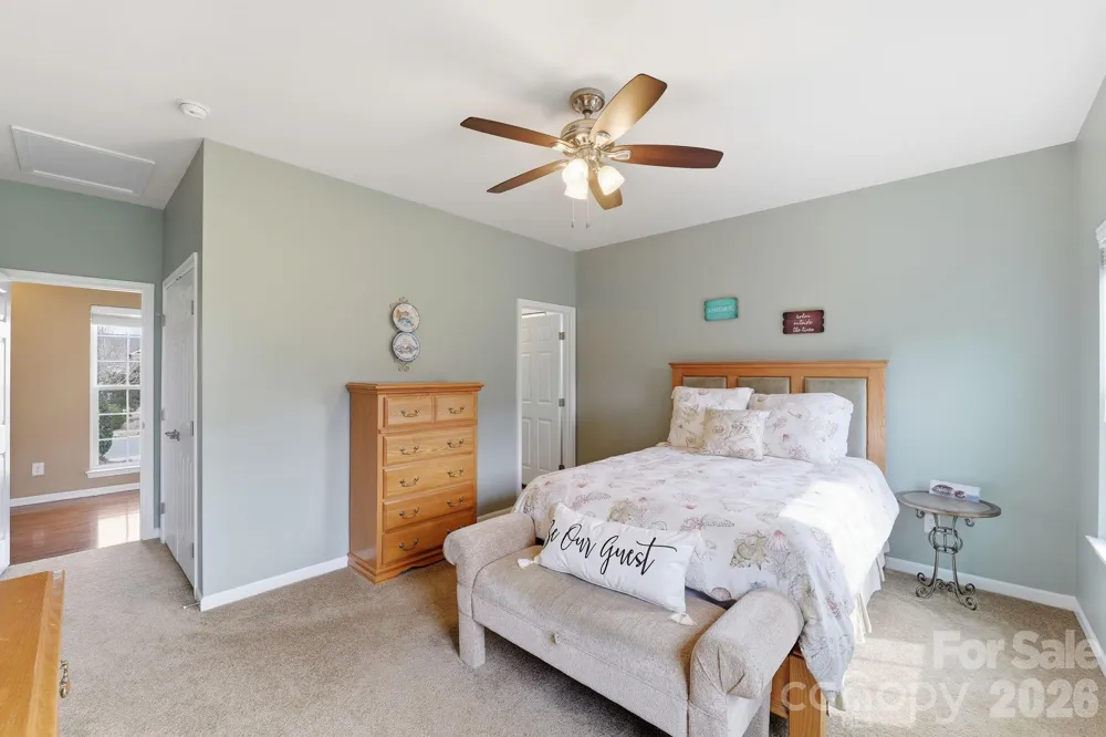 8480 Penton Place Harrisburg, NC 28075