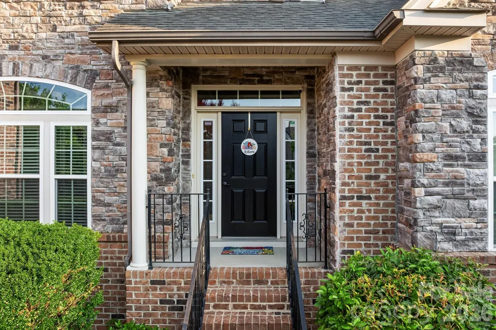 8480 Penton Place Harrisburg, NC 28075