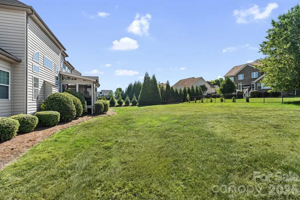 8480 Penton Place Harrisburg, NC 28075