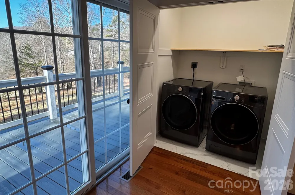 426 Shadow Wood Drive Leicester, NC 28748