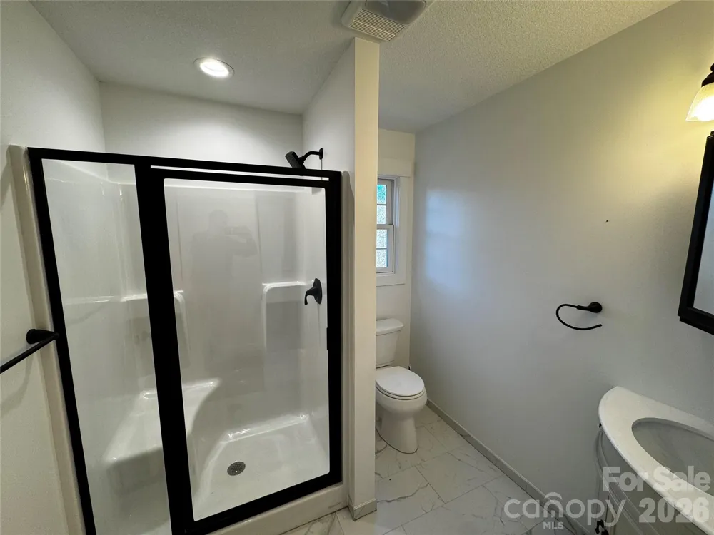 426 Shadow Wood Drive Leicester, NC 28748
