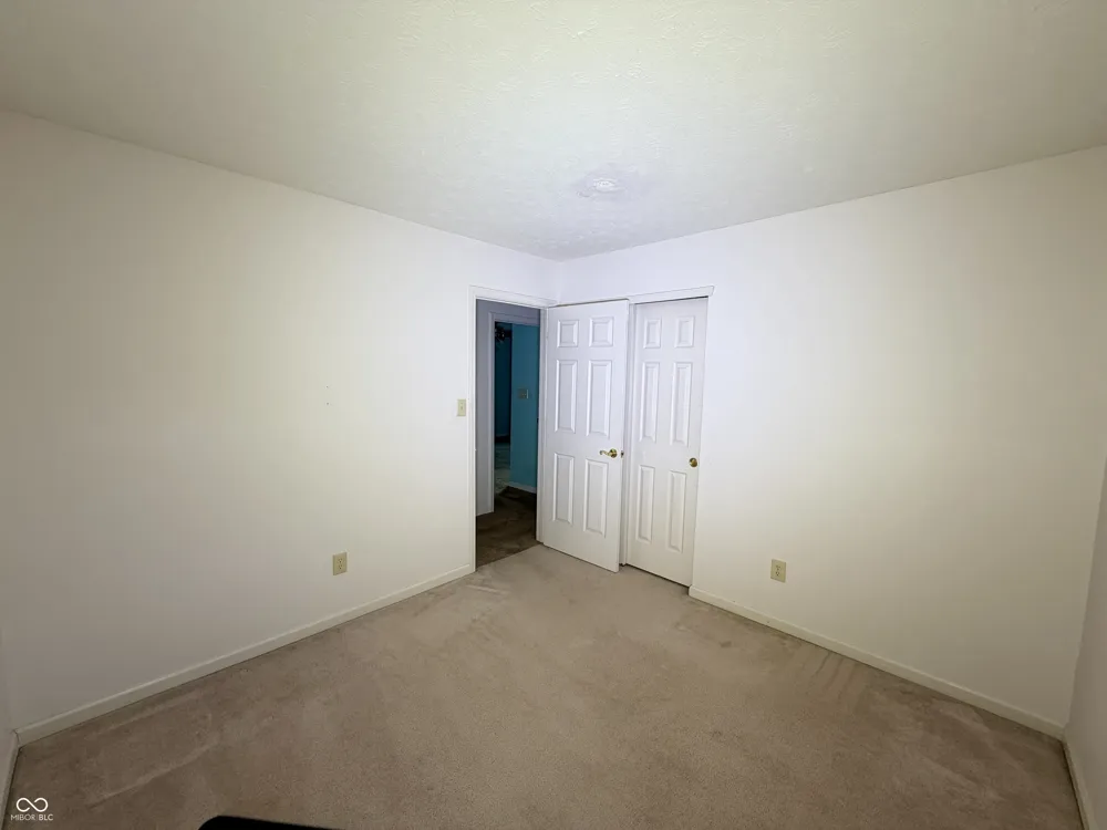 1019 E Killian Drive Mooresville, IN 46158