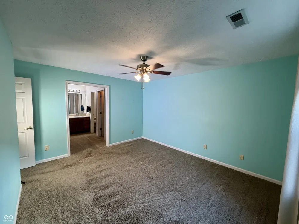 1019 E Killian Drive Mooresville, IN 46158