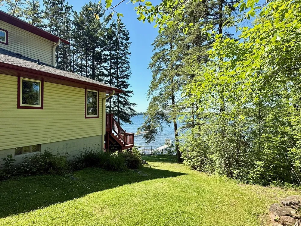 38727 Sunset Bay Road Sturgeon Lake, MN 55783
