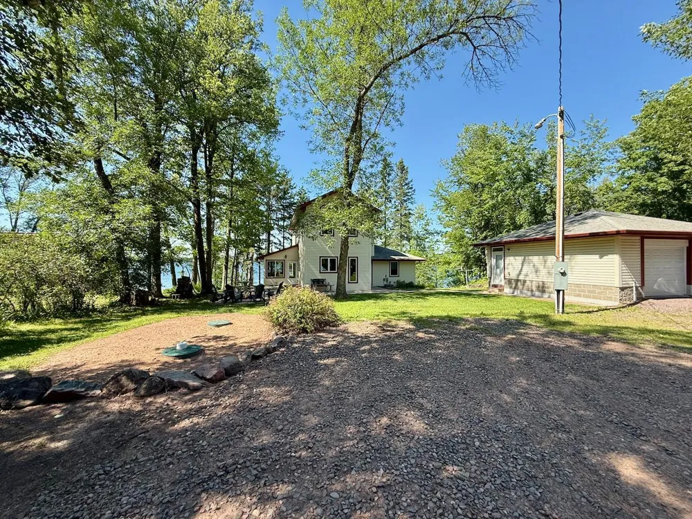 38727 Sunset Bay Road Sturgeon Lake, MN 55783
