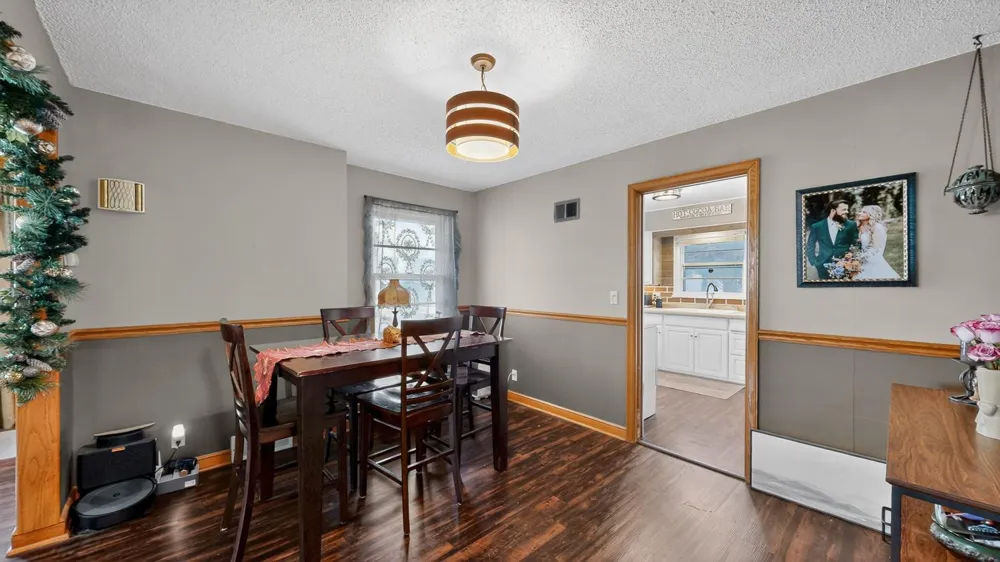 305 Mantorville Avenue Kasson, MN 55944