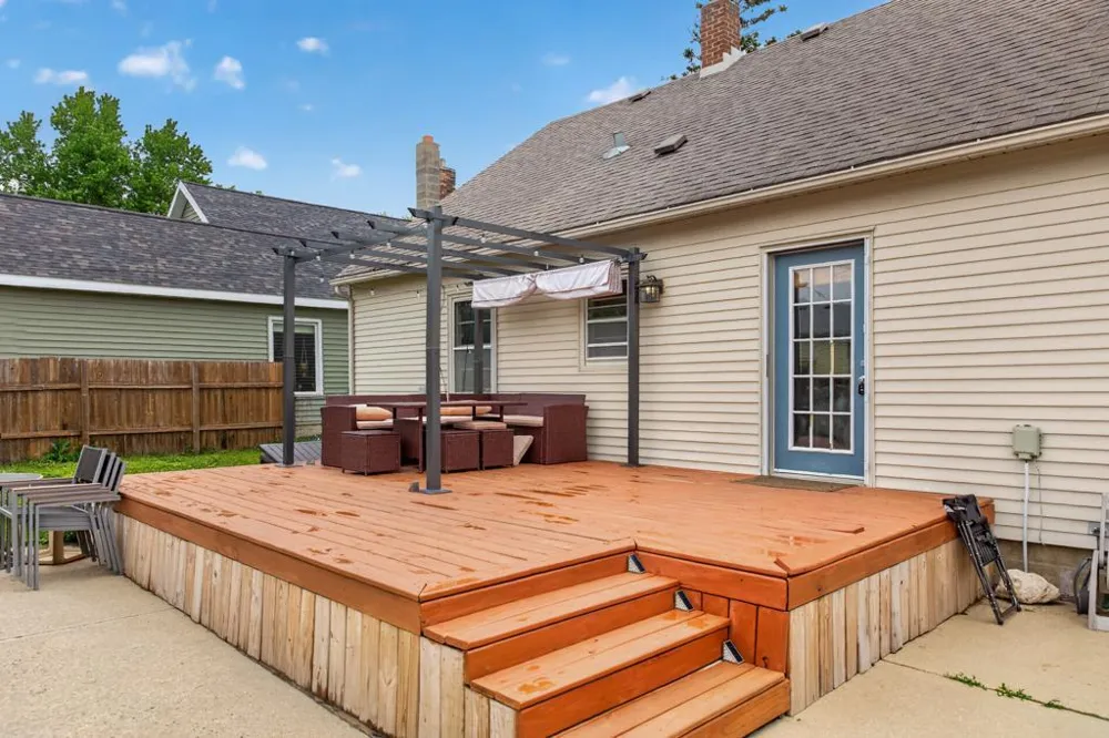 305 Mantorville Avenue Kasson, MN 55944